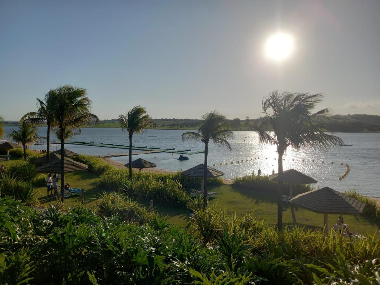 Minha Casinha Azul Na Represa Villa Paranapanema Exteriör bild